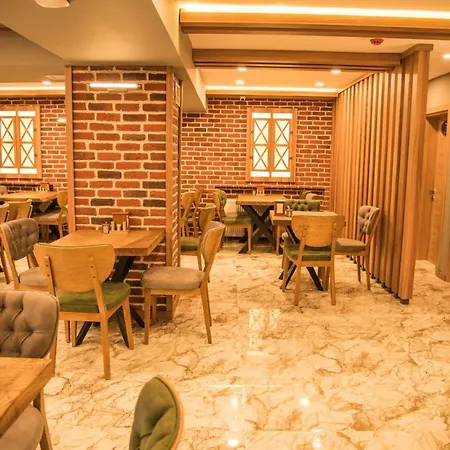 Elif Inan Hotel 3*